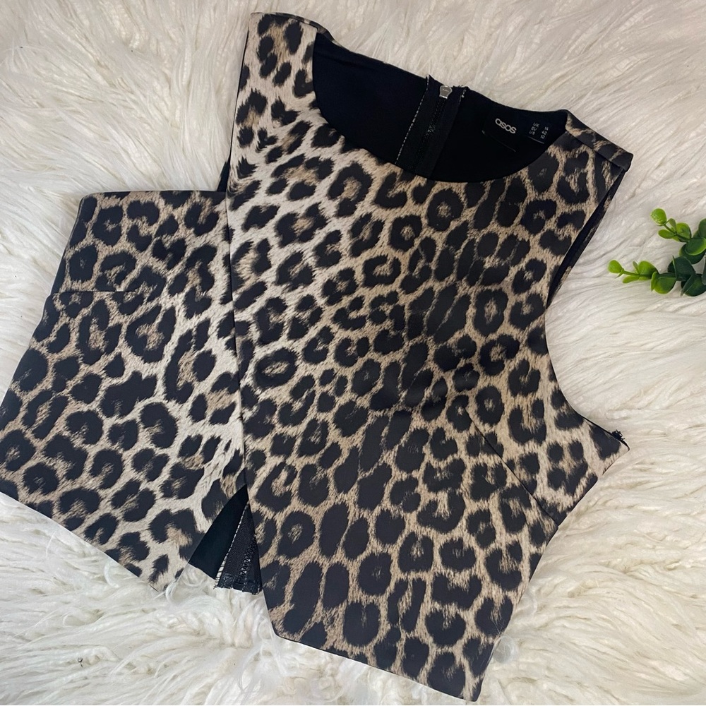 ASOS Leopard Fitted Crop Top Zip Back Cut Out Detail Size 10